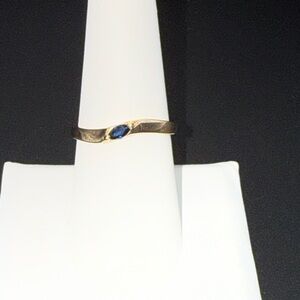 Elegant Gold 10K Ring with Blue Sapphire size 8